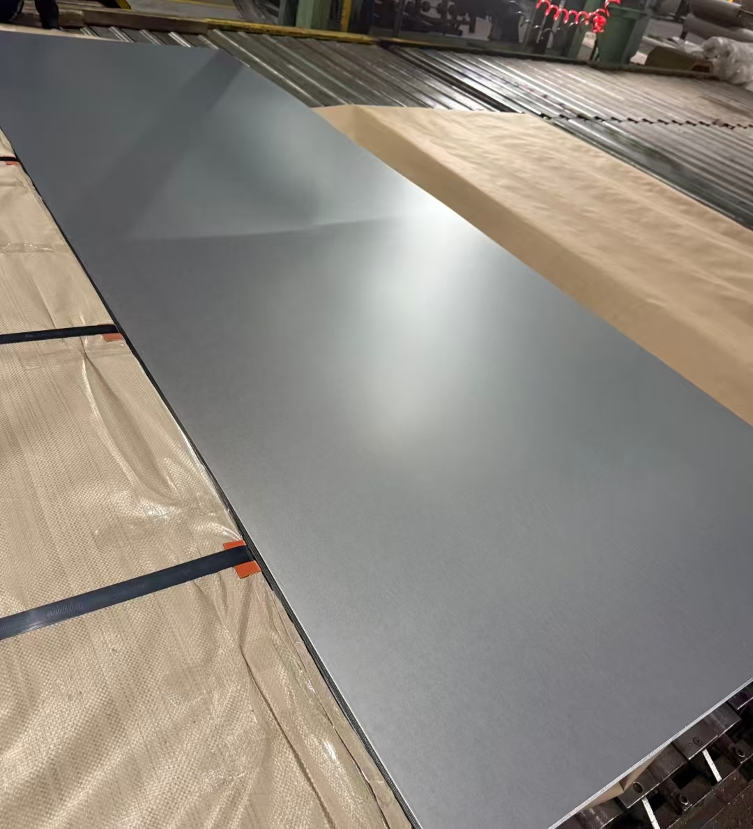 Non-patterned galvanized steel sheet