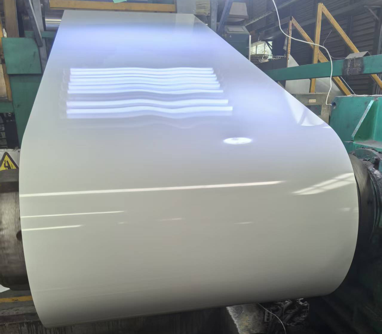 PE Coated PPGI for Industrial Workshop Roof、simple House Wall、 Shutter Door