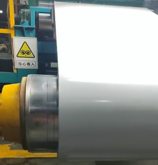 PE Coated PPGI for Industrial Workshop Roof、simple House Wall、 Shutter Door